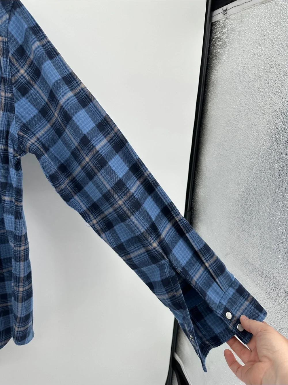 Levi's Heritage Outdoor Grunge Blue/Black Plaid Button Down Western Shirt SzM
